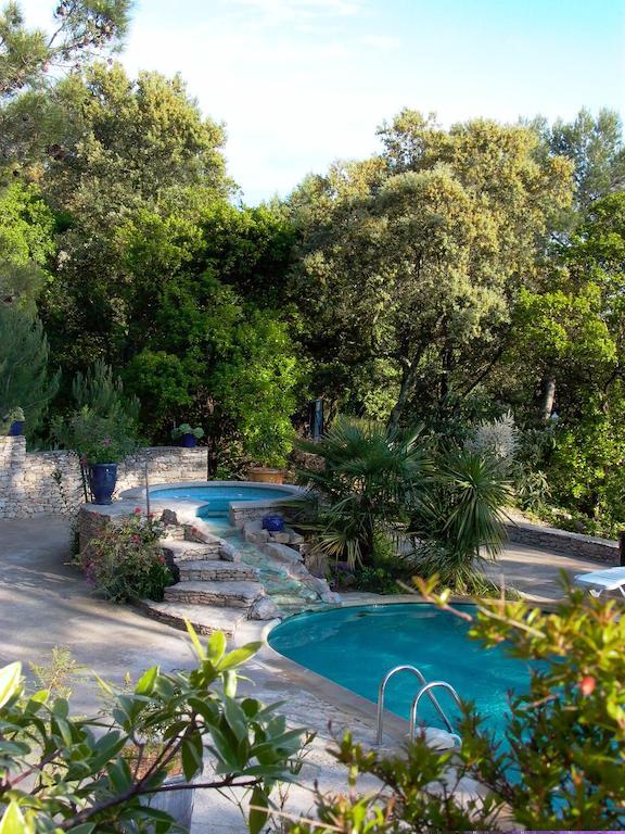 B&B Le Garric Nîmes Exterior foto